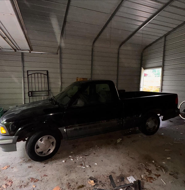 Truck before mural