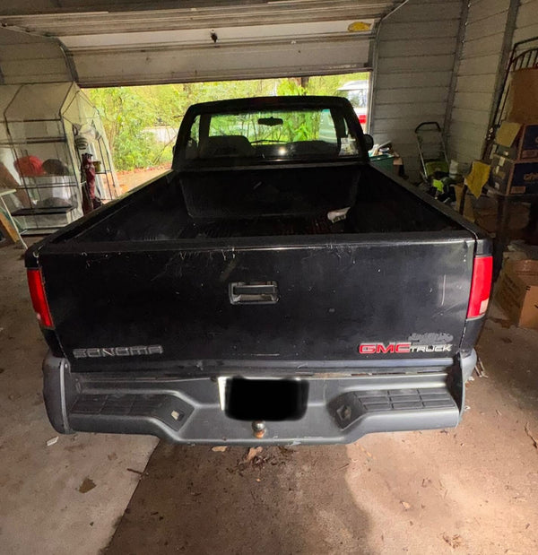 Truck before mural
